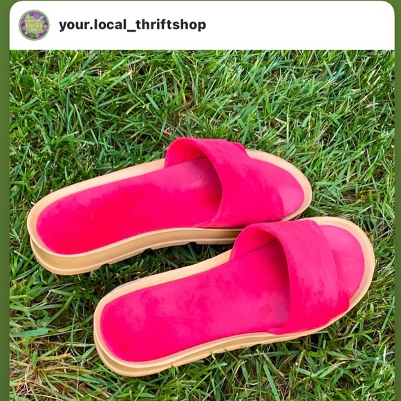Pink Summer Slides Sandals - Picture 1 of 1